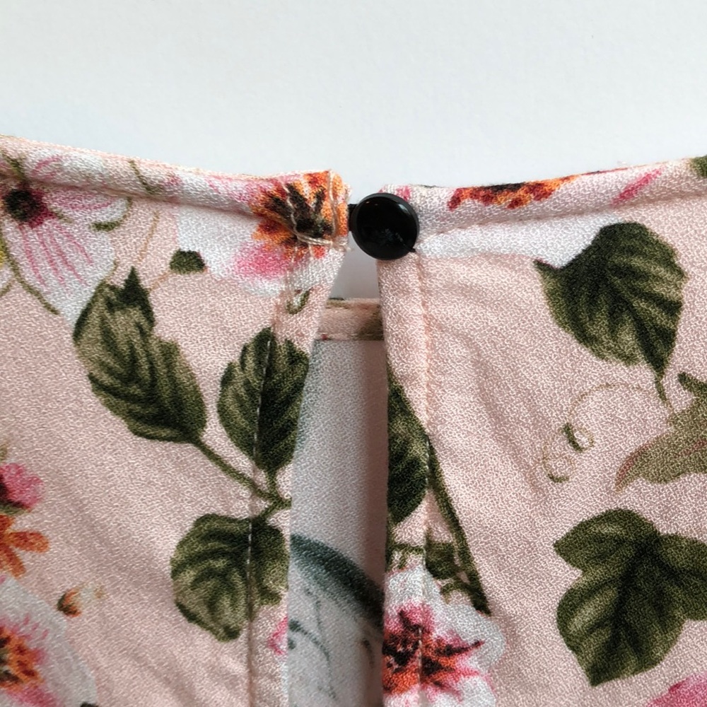 Dalia dropped double ruffle sleeve floral top Size large - Picture 13 of 14